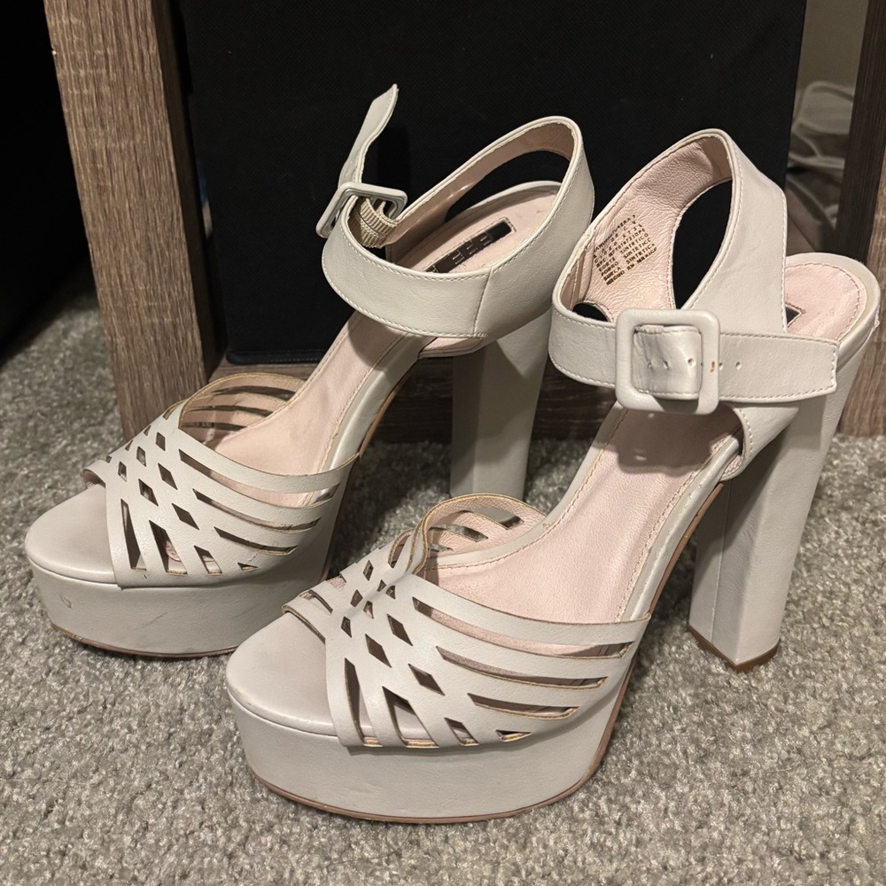 Elegant White Platform Heels